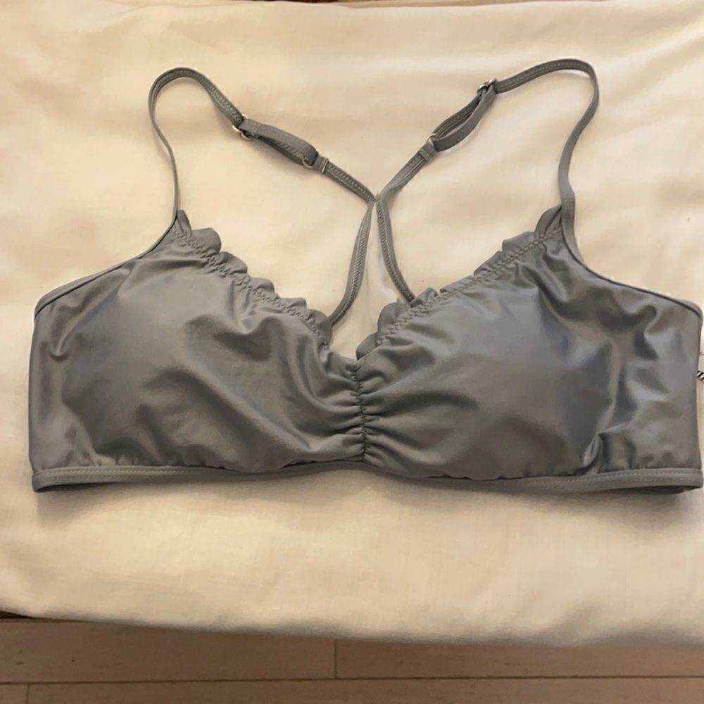 SPLENDID GRAY BRALETTE BIKINI TOP.  NEW